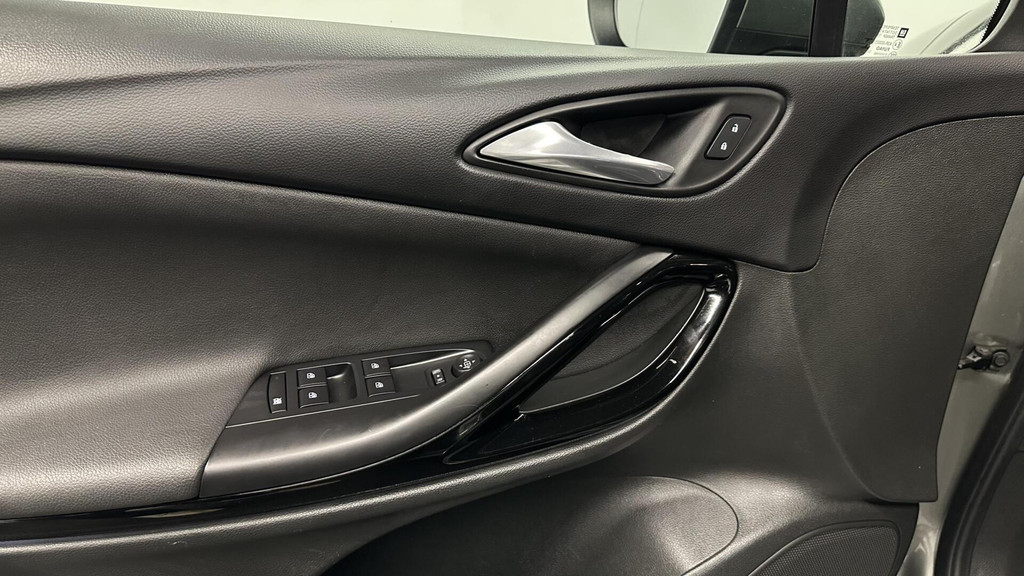 Opel Astra (K582KH) met abonnement