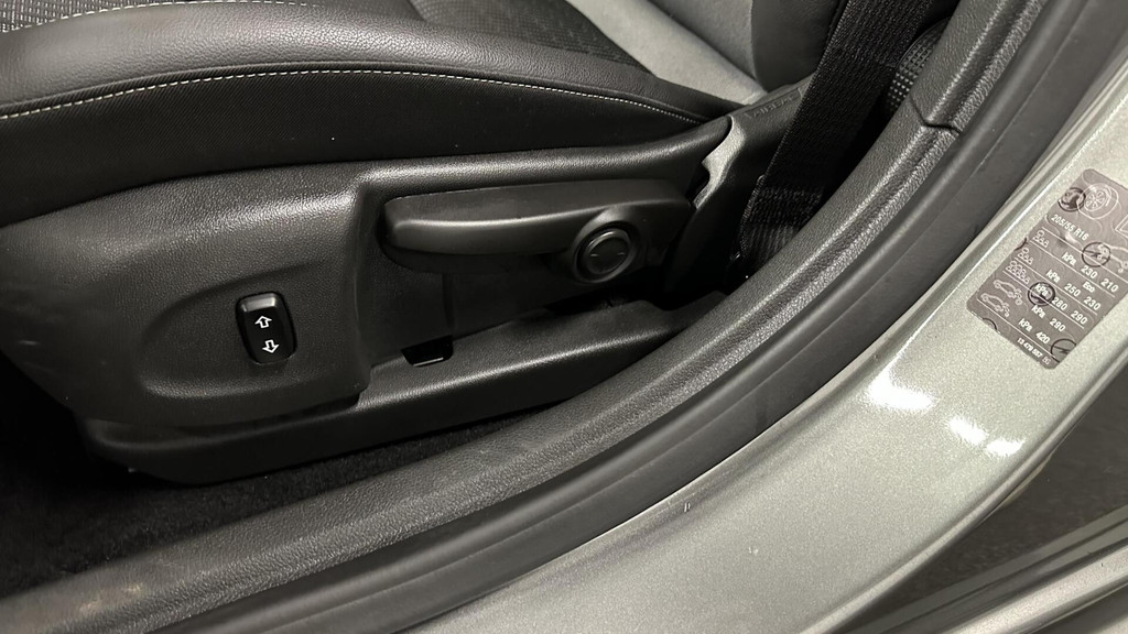 Opel Astra (K582KH) met abonnement