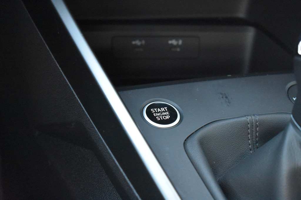 Audi A3 (N449RJ) met abonnement