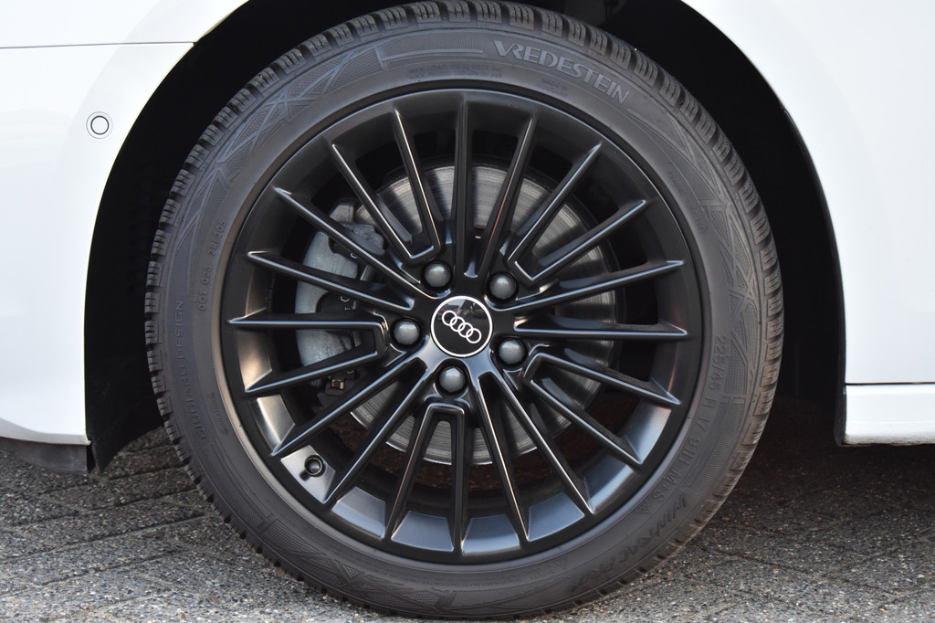 Audi A3 (N449RJ) met abonnement