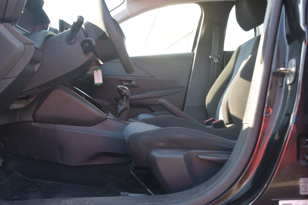 Peugeot 208 (K131LZ) met abonnement