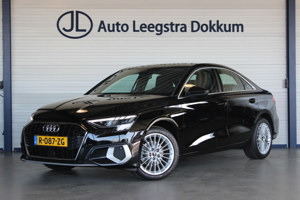 Audi A3 (R087ZG) met abonnement