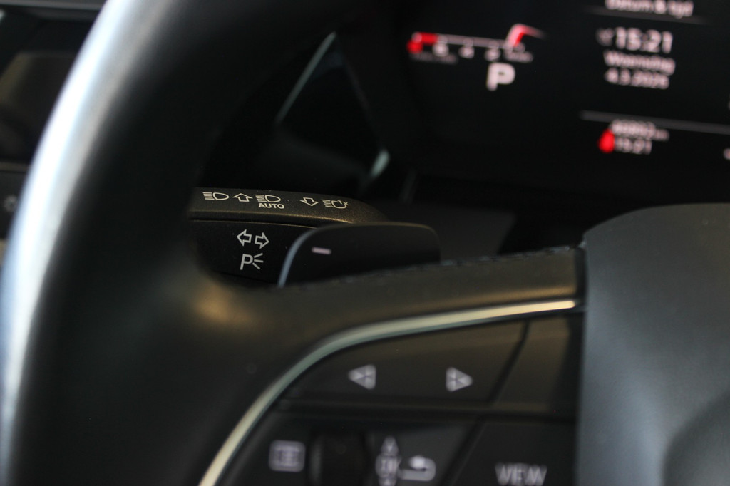 Audi A3 (R087ZG) met abonnement