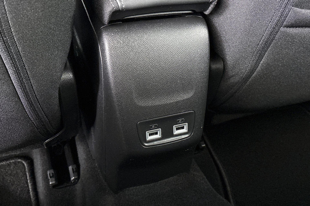 Peugeot e-208 (K818DV) met abonnement