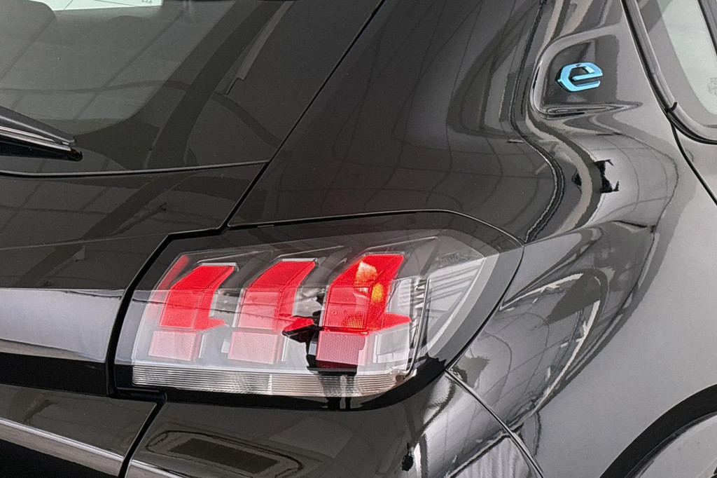 Peugeot e-208 (K818DV) met abonnement