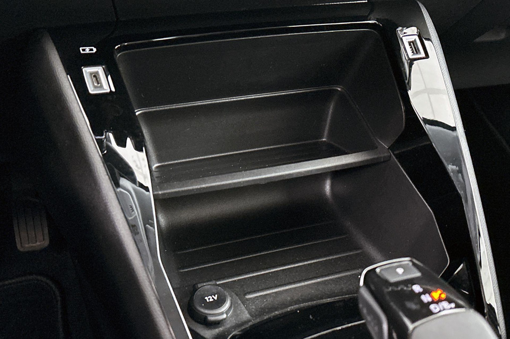 Peugeot e-208 (K818DV) met abonnement