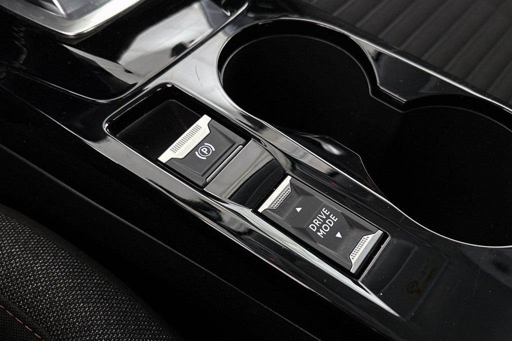 Peugeot e-208 (K818DV) met abonnement