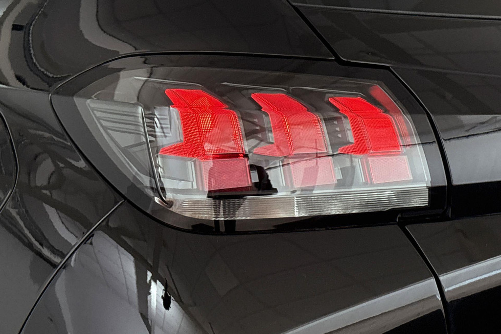 Peugeot 208 (S411TF) met abonnement