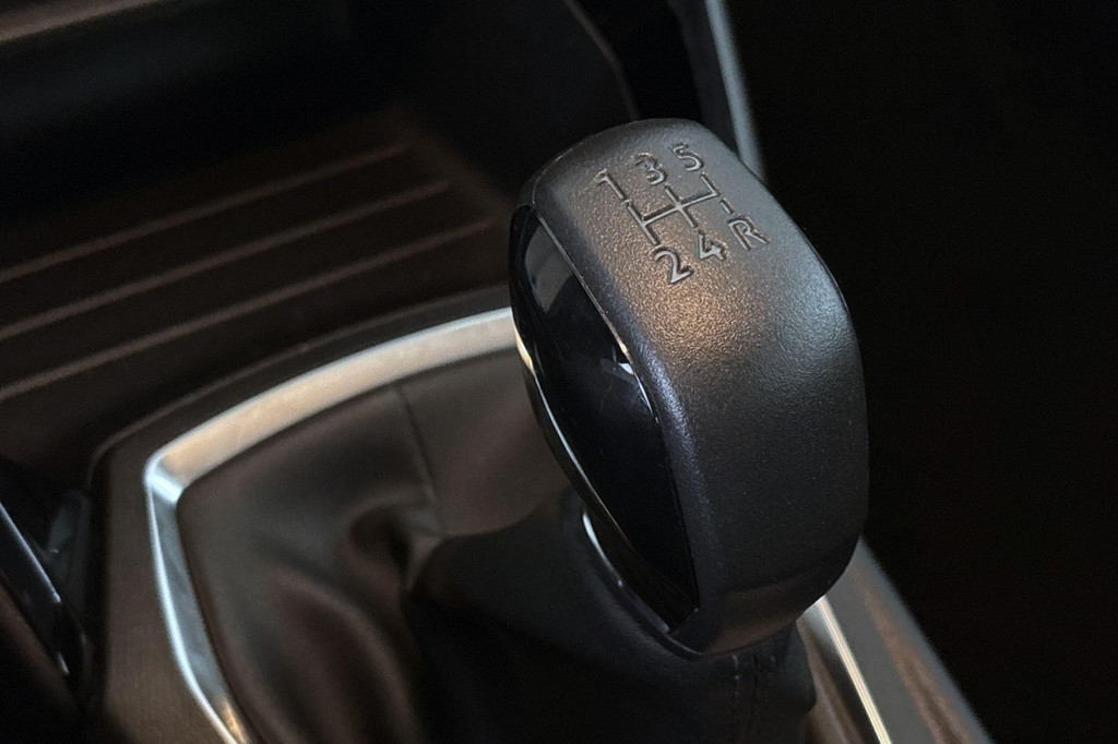 Peugeot 208 (S411TF) met abonnement