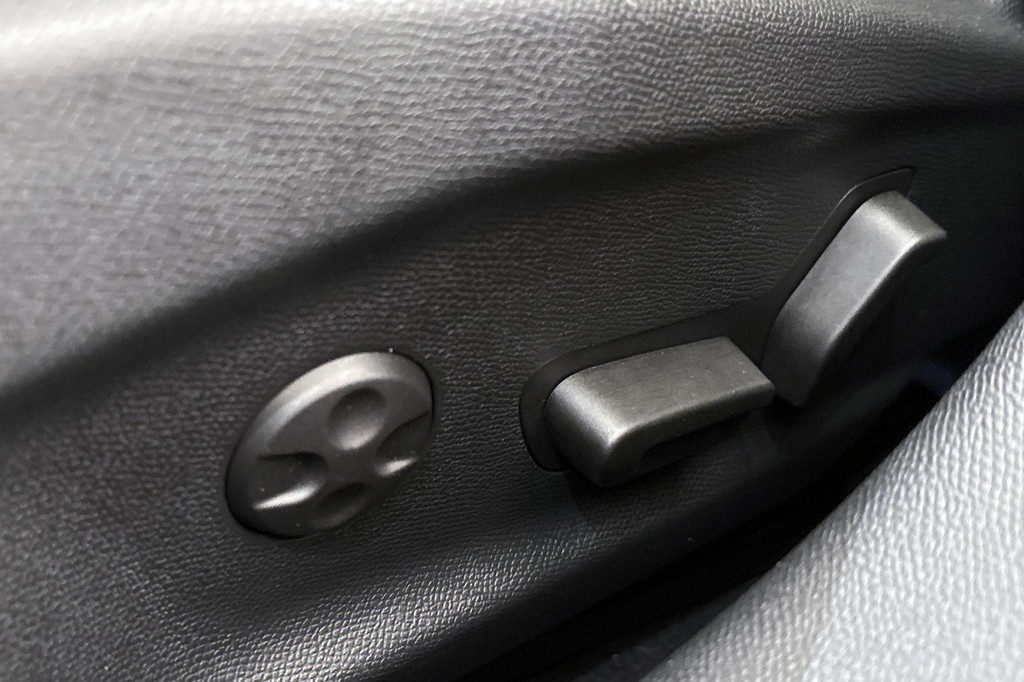 Opel Astra (T627KN) met abonnement