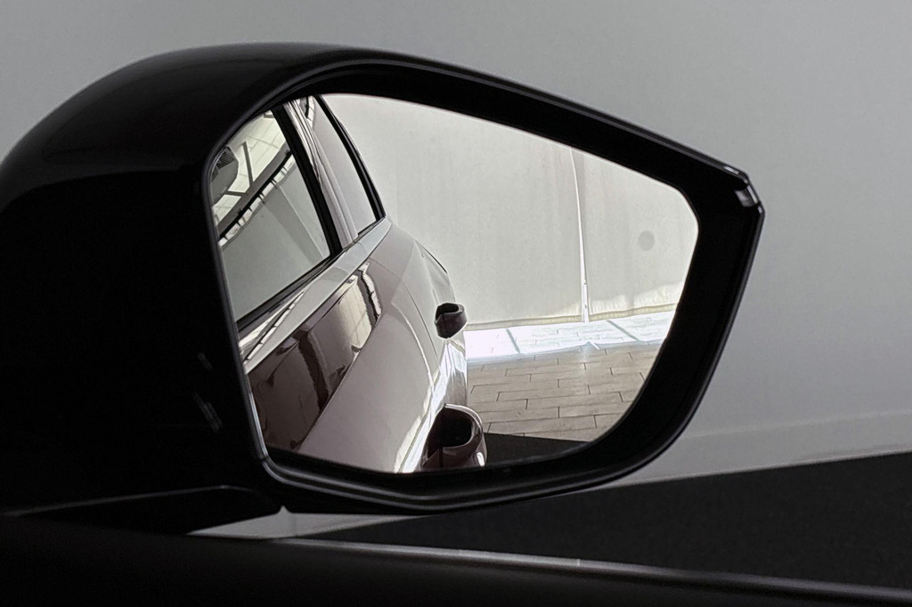 Opel Astra (T627KN) met abonnement