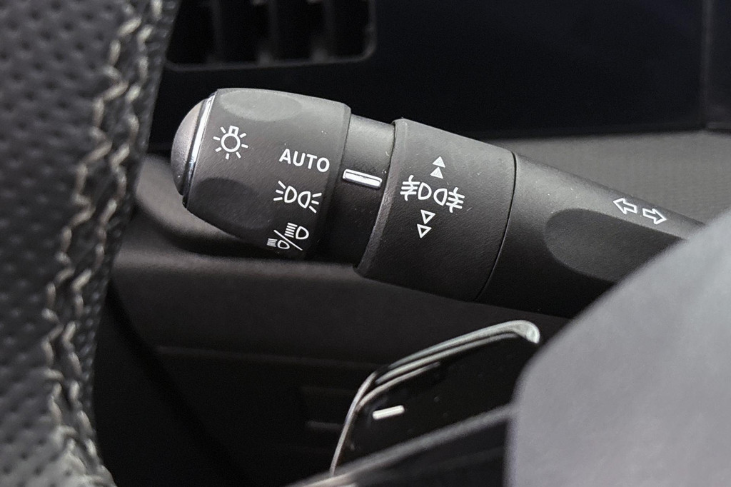 Opel Astra (T627KN) met abonnement