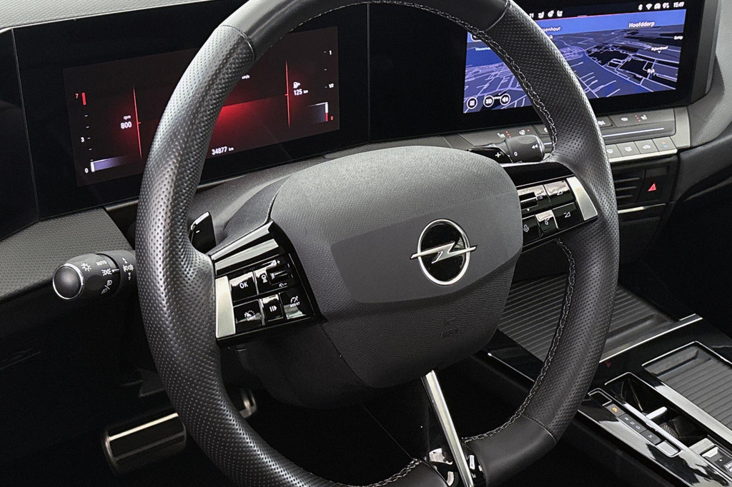 Opel Astra (T627KN) met abonnement