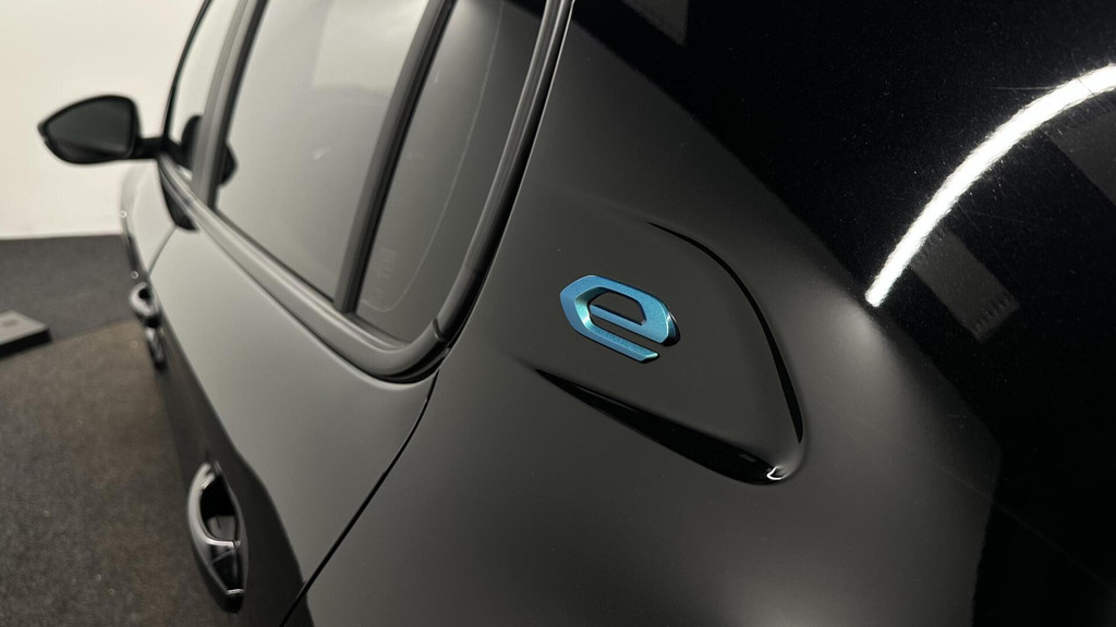 Peugeot e-208 (R249SR) met abonnement