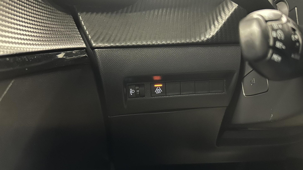 Peugeot e-208 (R249SR) met abonnement