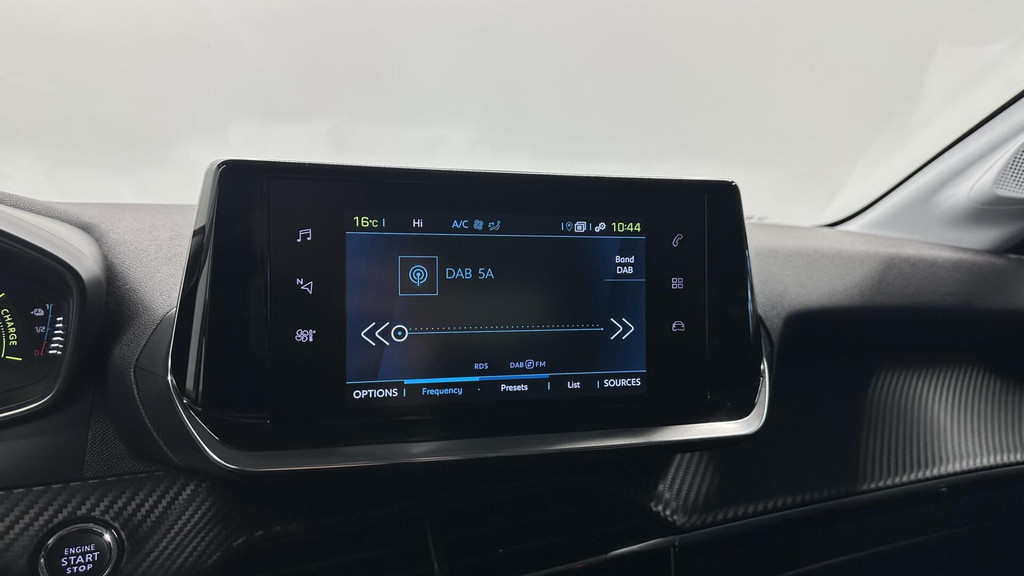 Peugeot e-208 (R249SR) met abonnement