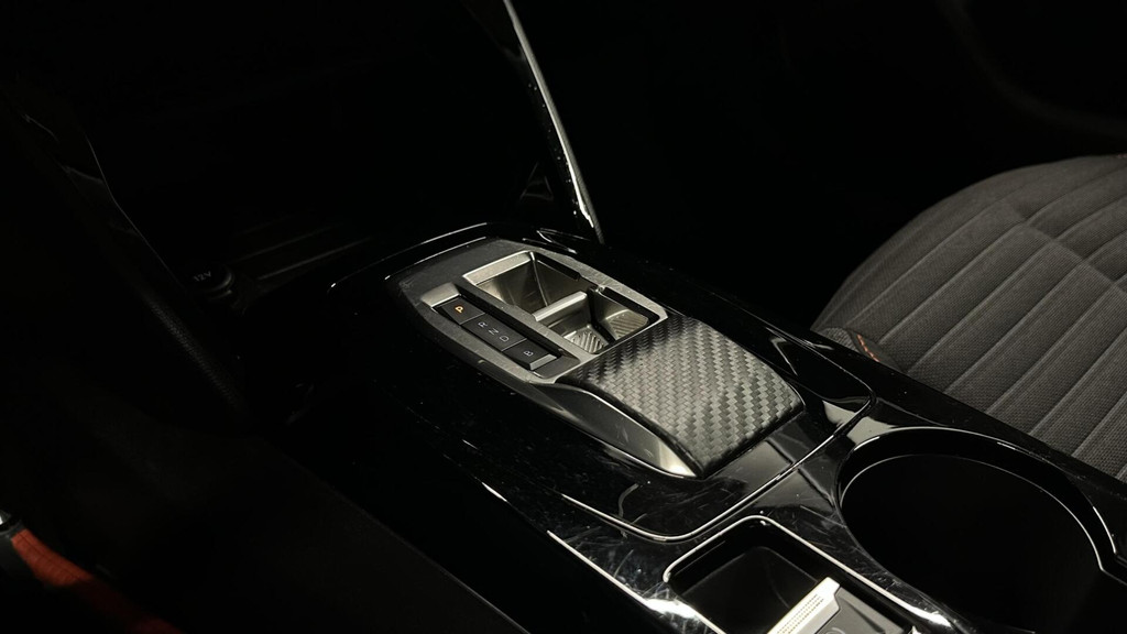 Peugeot e-208 (R249SR) met abonnement