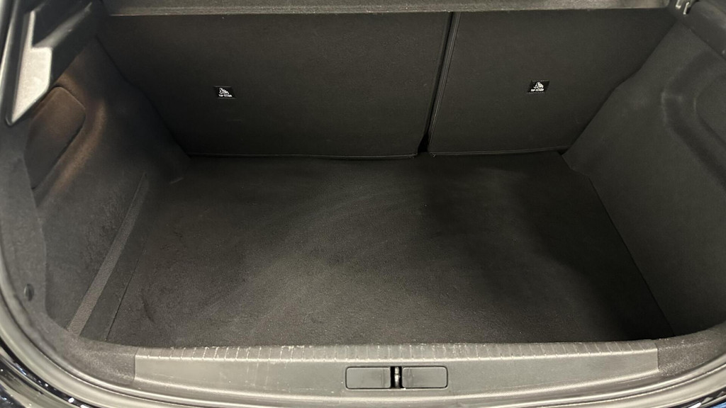 Peugeot e-208 (R249SR) met abonnement