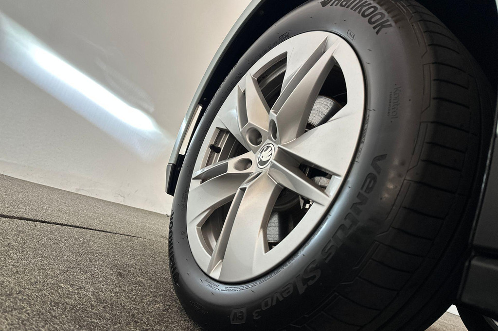 ŠKODA ENYAQ iV (Z111NF) met abonnement