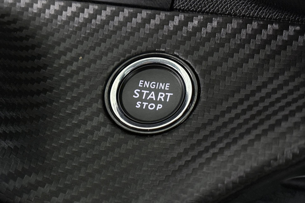 Peugeot e-208 (Z052GJ) met abonnement