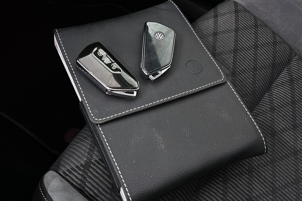 Volkswagen Golf (T704FX) met abonnement