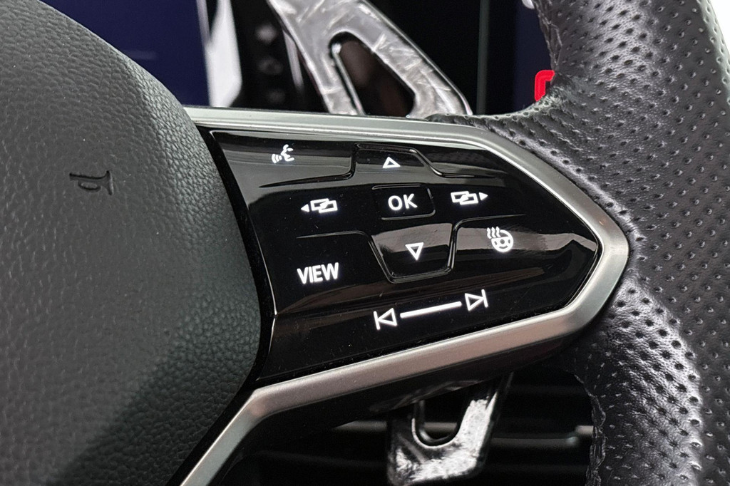 Volkswagen Golf (T704FX) met abonnement