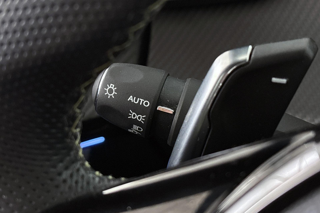 Peugeot 208 (GTK80P) met abonnement