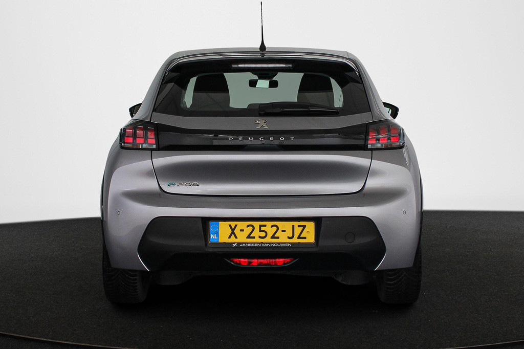 Peugeot e-208 (X252JZ) met abonnement