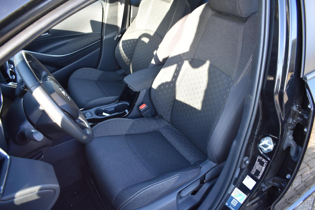 Toyota Corolla Touring Sports (X651VV) met abonnement