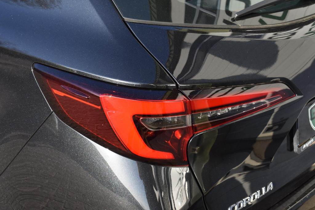 Toyota Corolla Touring Sports (X651VV) met abonnement