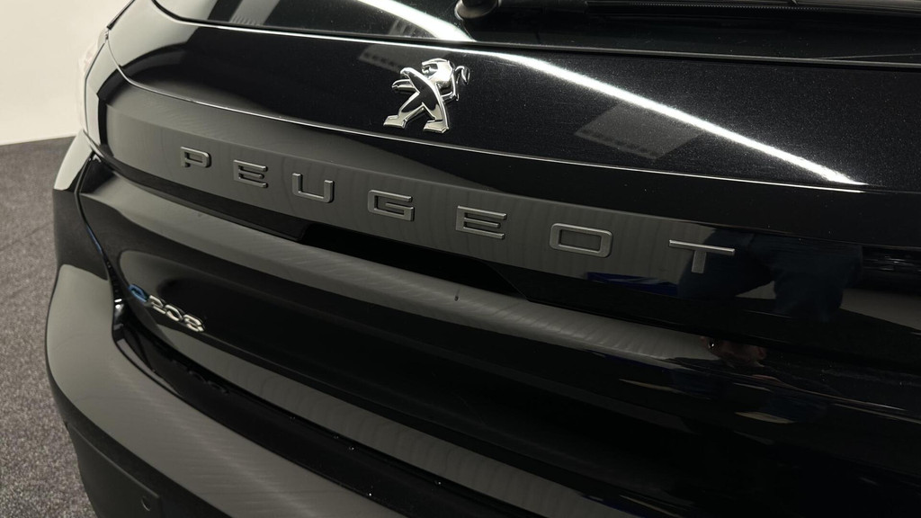 Peugeot e-208 (S125SN) met abonnement