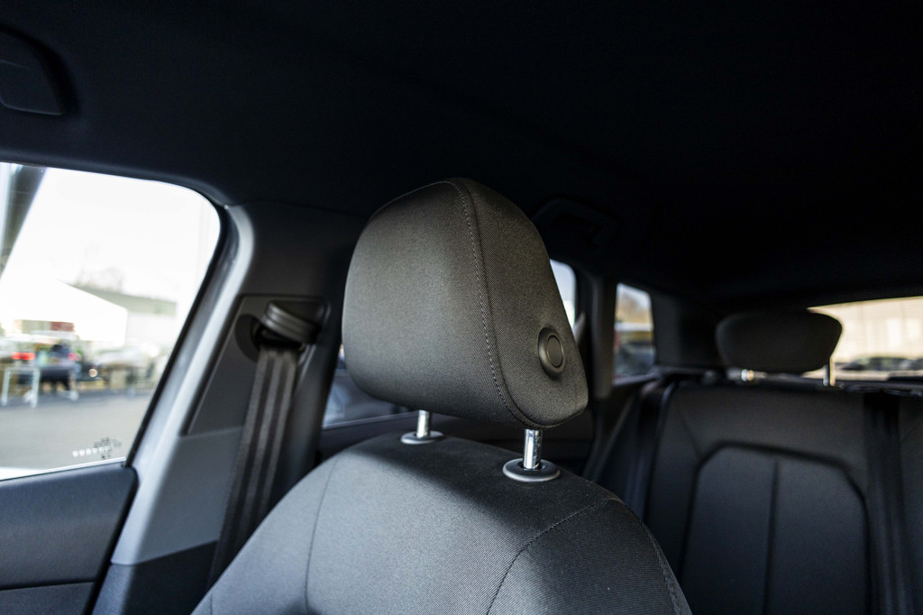 Audi Q4 e-tron (JZV17V) met abonnement