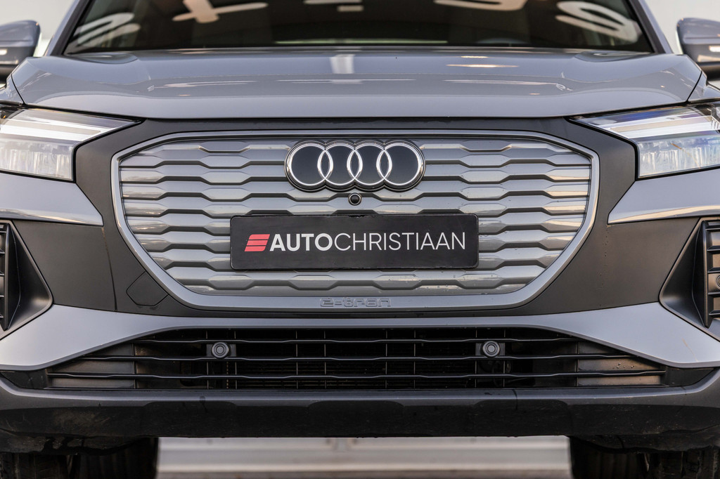 Audi Q4 e-tron (JZV17V) met abonnement