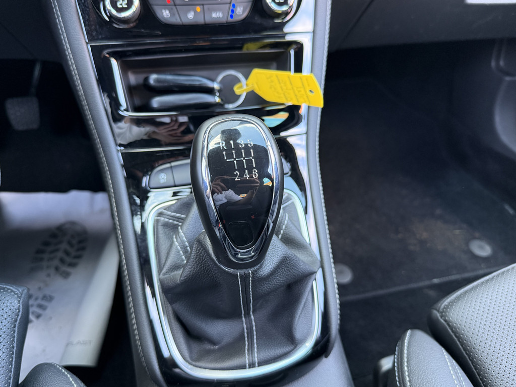 Opel Astra (H495NP) met abonnement