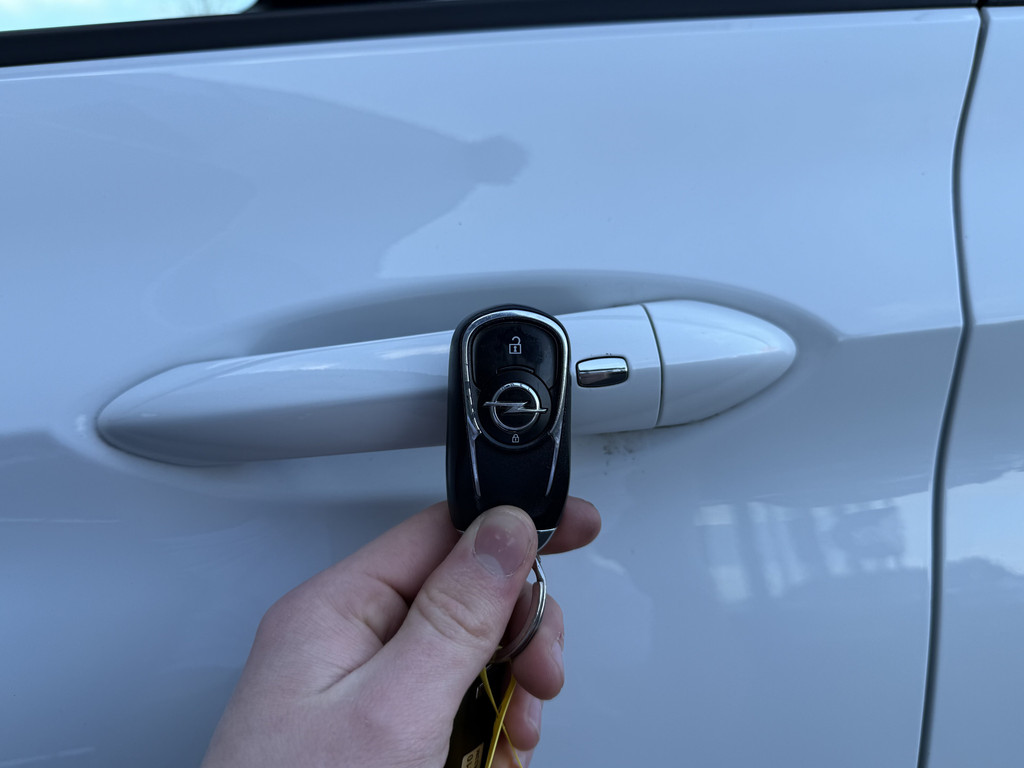 Opel Astra (H495NP) met abonnement