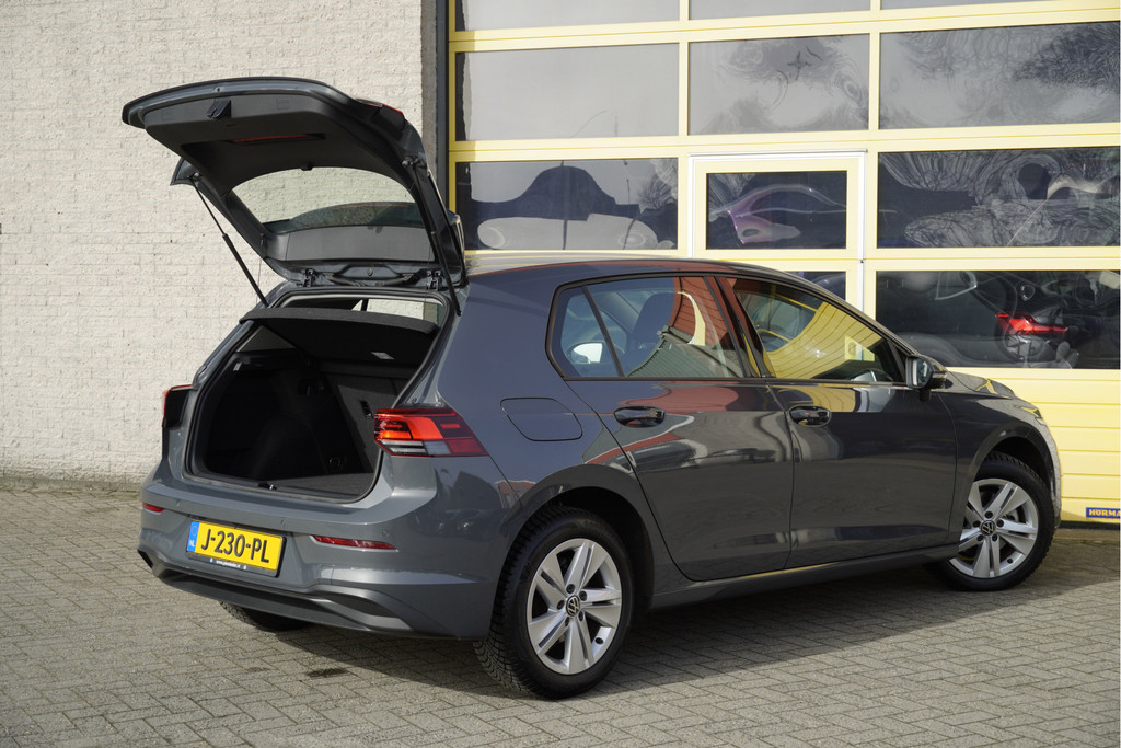 Volkswagen Golf (J230PL) met abonnement
