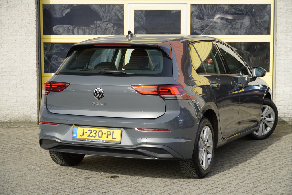 Volkswagen Golf (J230PL) met abonnement