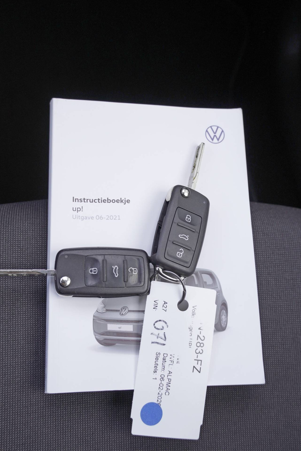 Volkswagen up! (N283FZ) met abonnement