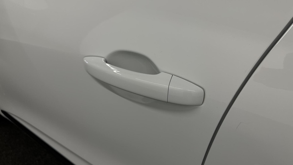 Renault Clio (GZK82H) met abonnement