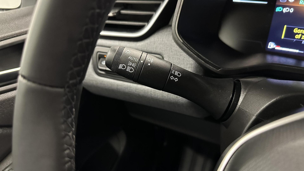 Renault Clio (GZK82H) met abonnement