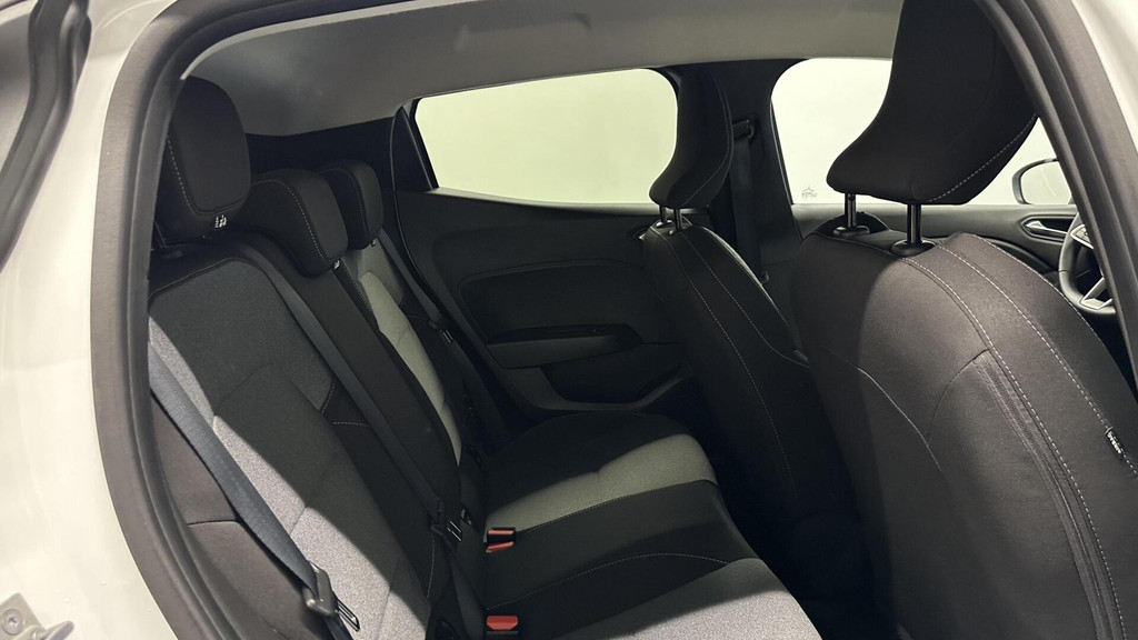 Renault Clio (GZK82H) met abonnement