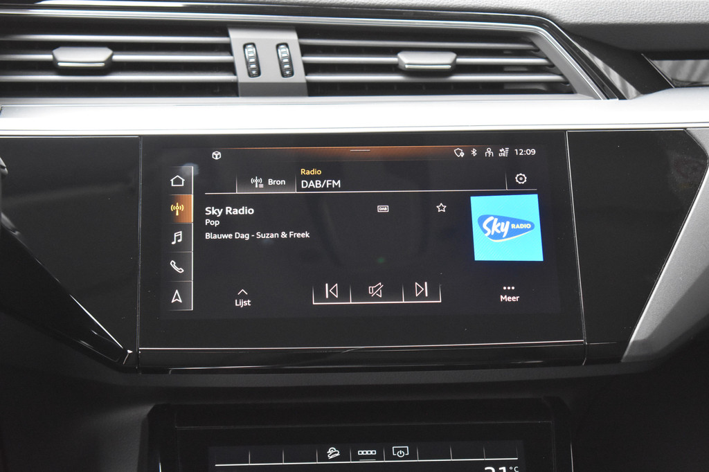 Audi e-tron (K340HT) met abonnement