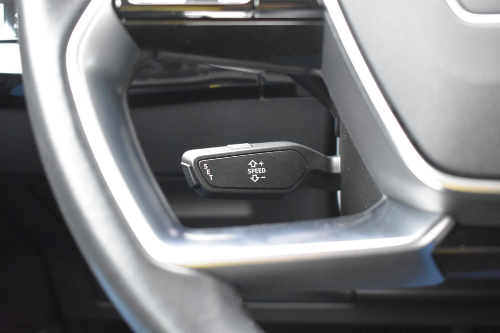 Audi e-tron (K340HT) met abonnement