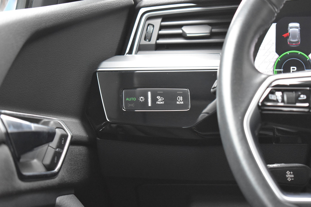 Audi e-tron (K340HT) met abonnement