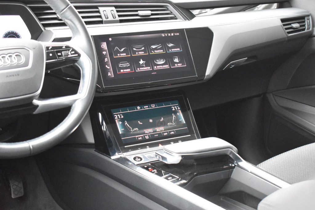 Audi e-tron (K340HT) met abonnement