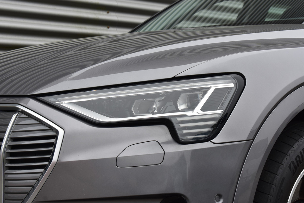 Audi e-tron (K340HT) met abonnement