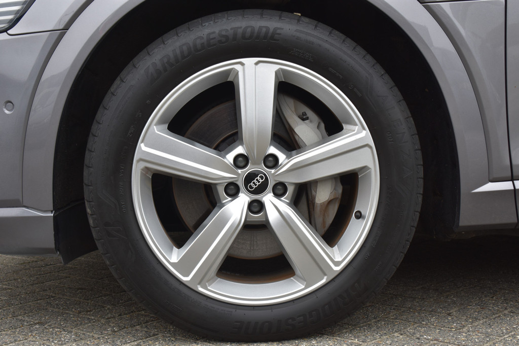Audi e-tron (K340HT) met abonnement