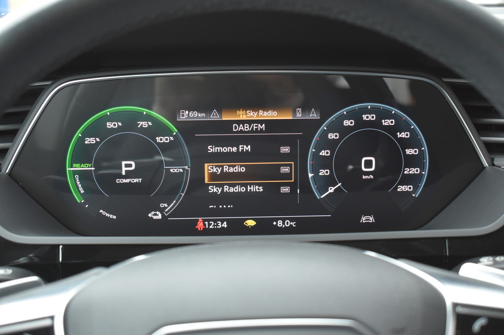 Audi e-tron (K340HT) met abonnement