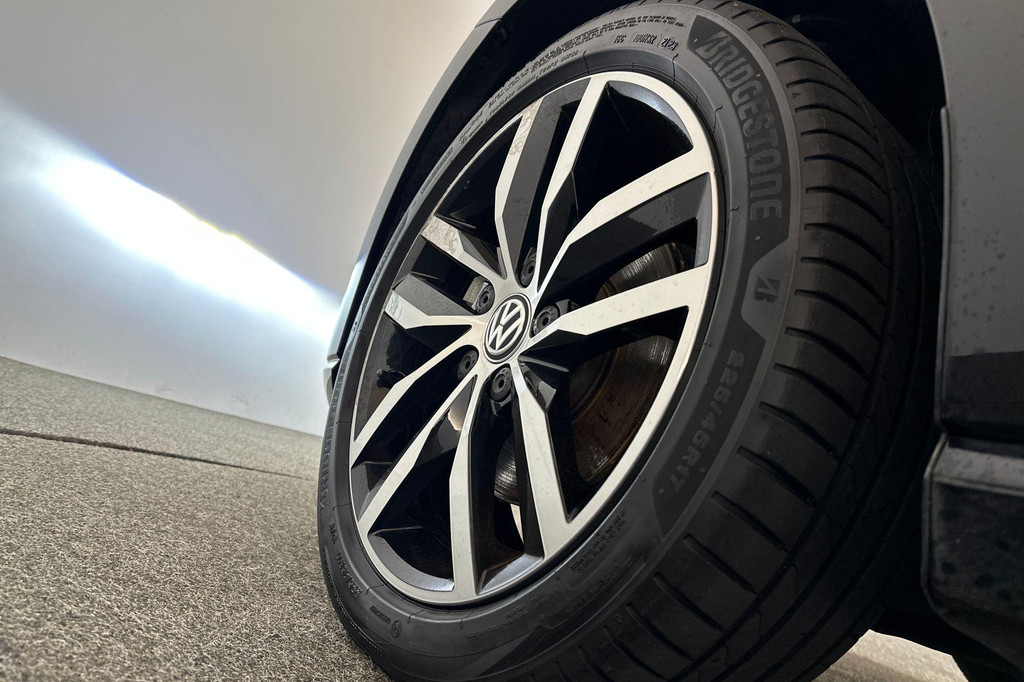 Volkswagen e-Golf (H382FL) met abonnement