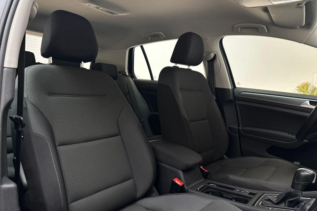 Volkswagen e-Golf (H382FL) met abonnement